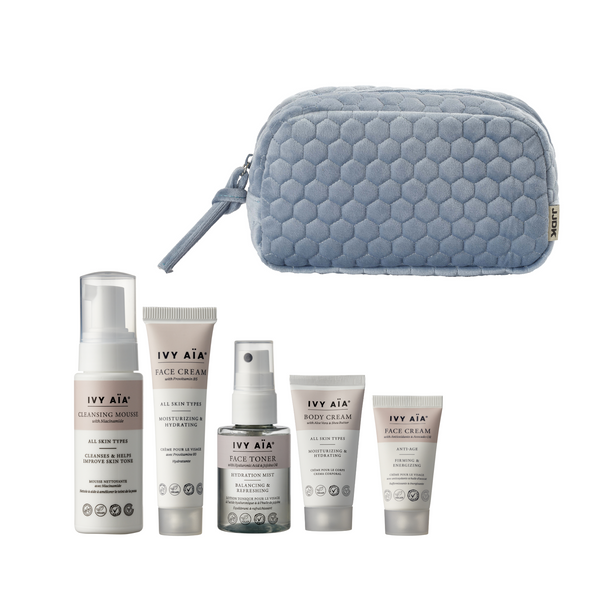 Ivy Aïa Reisset + Cosmetictas, zacht blauw